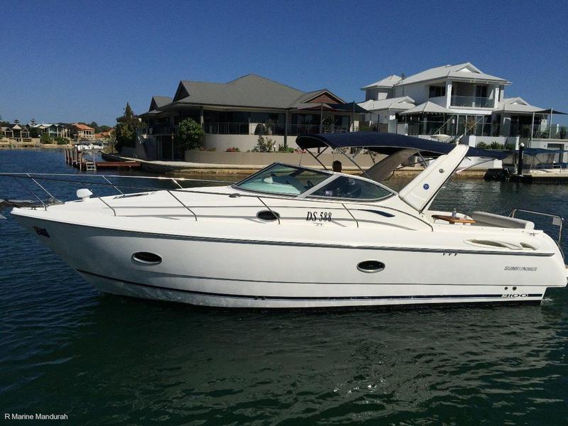 Sunrunner 3100 Sports Cruiser. NOT a RIVIERA But still Quality!! $89990