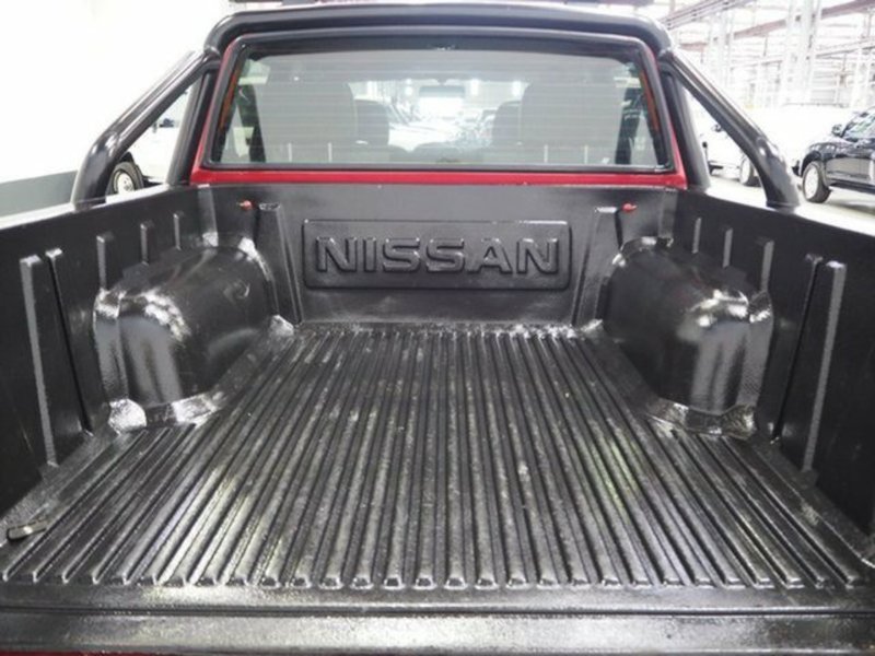 2006 NISSAN NAVARA ST-R (4x4) D22