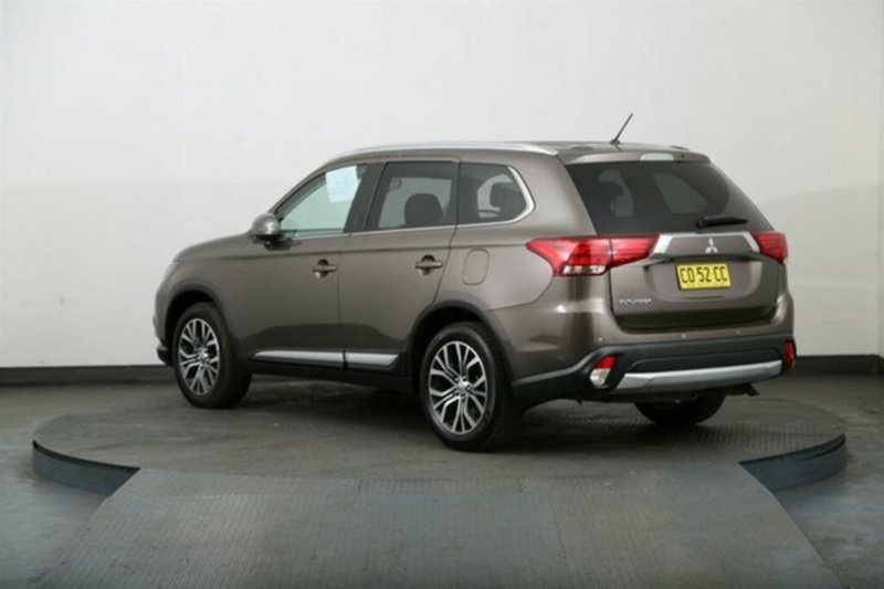 2016 MITSUBISHI OUTLANDER LS (4x2) ZK MY16