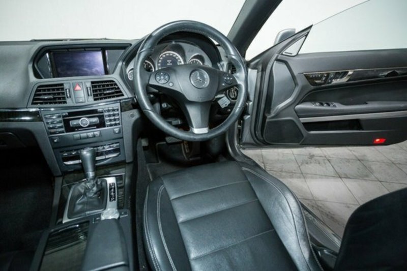 2011 MERCEDES-BENZ E250 CGI AVANTGARDE 207 MY11