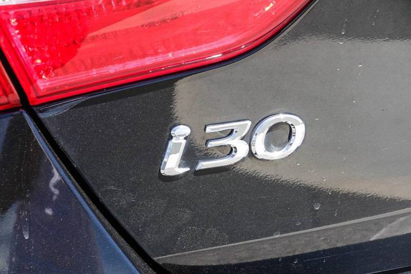 15 HYUNDAI i30 GD3 SERIES II MY16 ACTIVE HBK5DR SA 6SP 1.8I