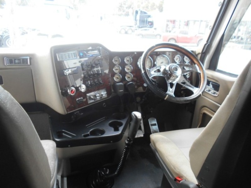 2007 INTERNATIONAL 9900 Eagle 9900 Eagle Truck