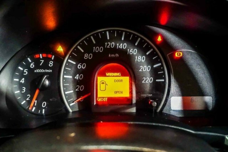 2012 NISSAN MICRA ST K13