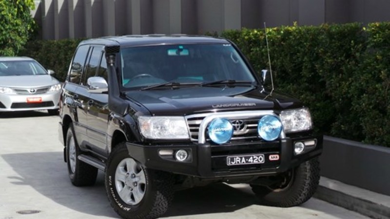 2006 TOYOTA LANDCRUISER SAHARA HDJ100R
