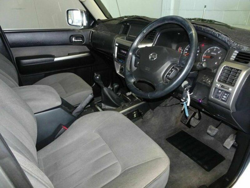 2006 NISSAN PATROL ST (4x4) GU IV