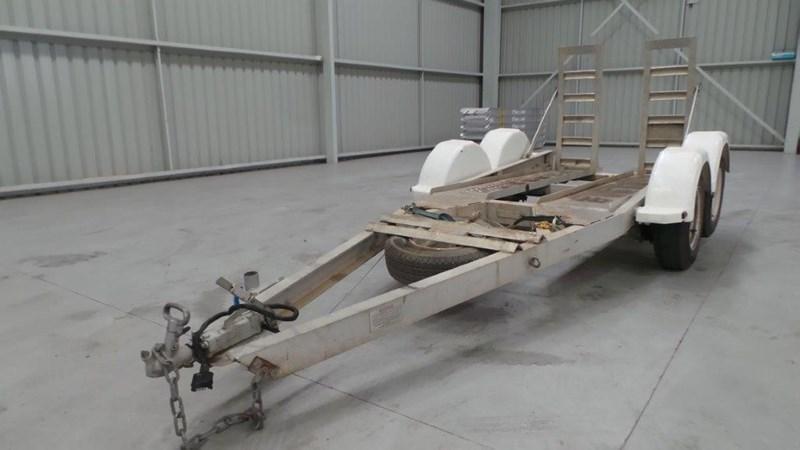 2015 UNKNOWN ALLOY MACHINE TRAILER