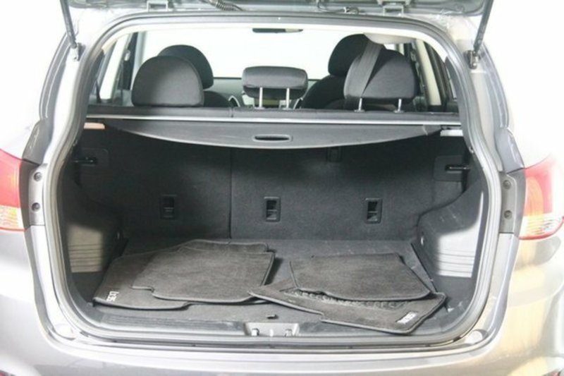 2010 HYUNDAI iX35 ACTIVE (FWD) LM