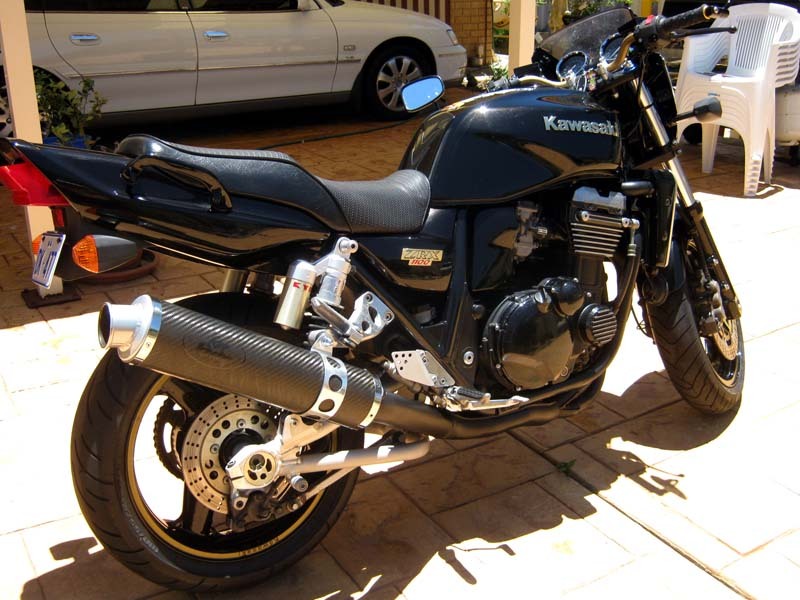 1999 KAWASAKI 1100CC ZRX1100