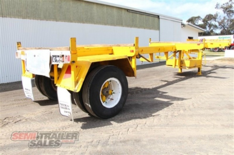 Custom Semi Pole Jinker Trailer