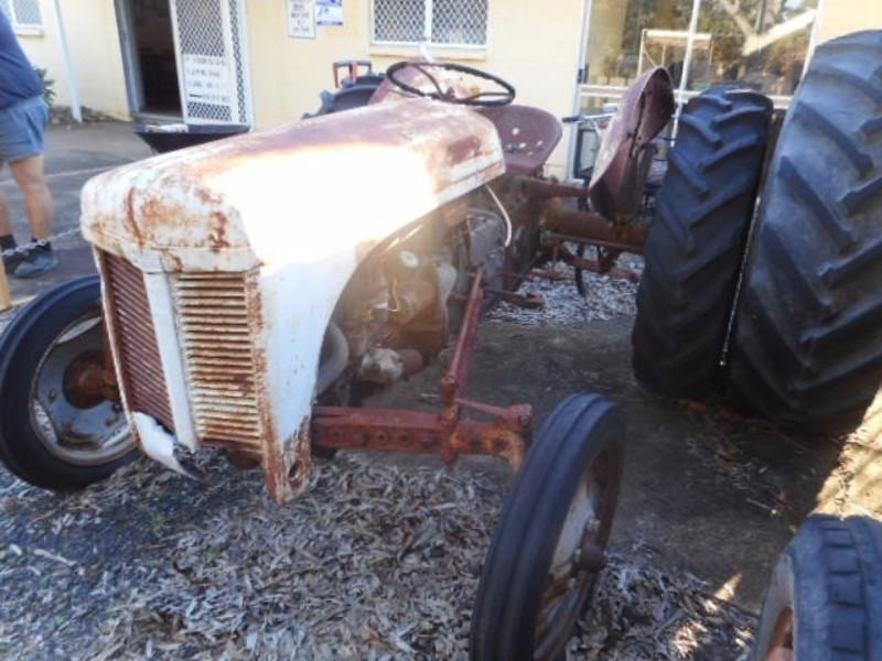 MASSEY FERGUSON Tractor Tractor