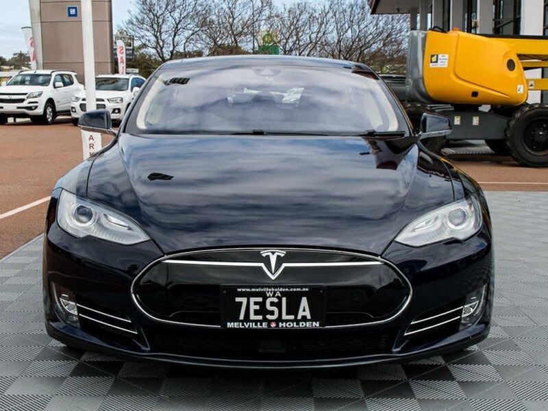 2014 TESLA MODEL S P85 (No Series)