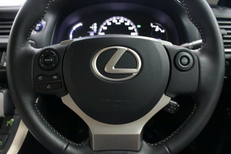 2015 LEXUS CT 200h. HYBRID LUXURY ZWA10R MY15