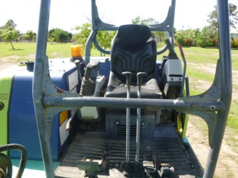2009 IHI 40VXL Excavator