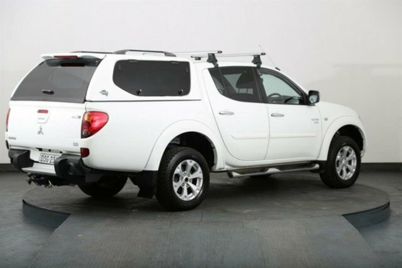 2015 MITSUBISHI TRITON GLX-R (4x4) MN MY15