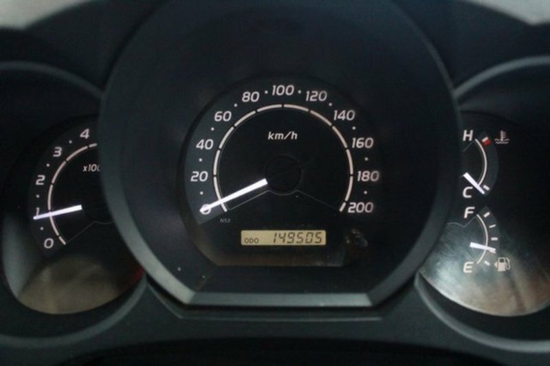 2009 TOYOTA HILUX SR (4x4) KUN26R 08 UPGRADE