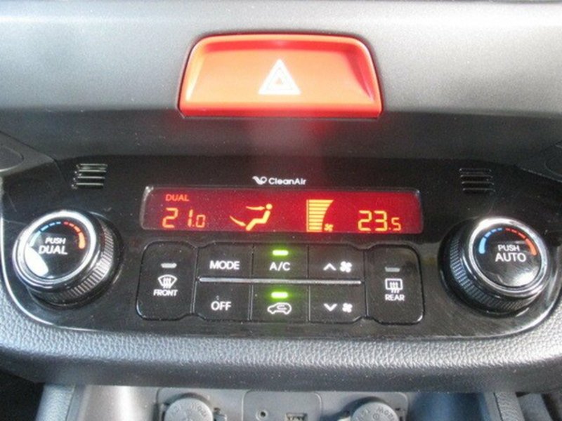 2011 KIA SPORTAGE PLATINUM (AWD) SL