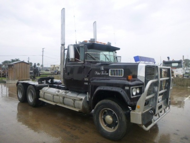 1984 FORD LTL9000 Ford LTL9000 Prime Mover LTL9000 Truck
