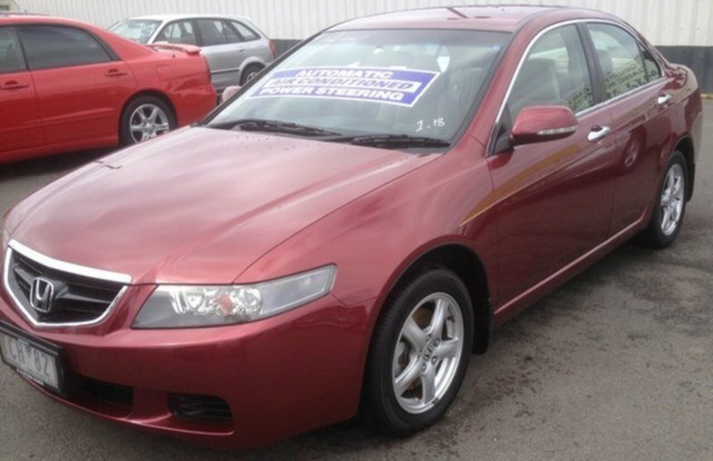 2004 HONDA ACCORD EURO
