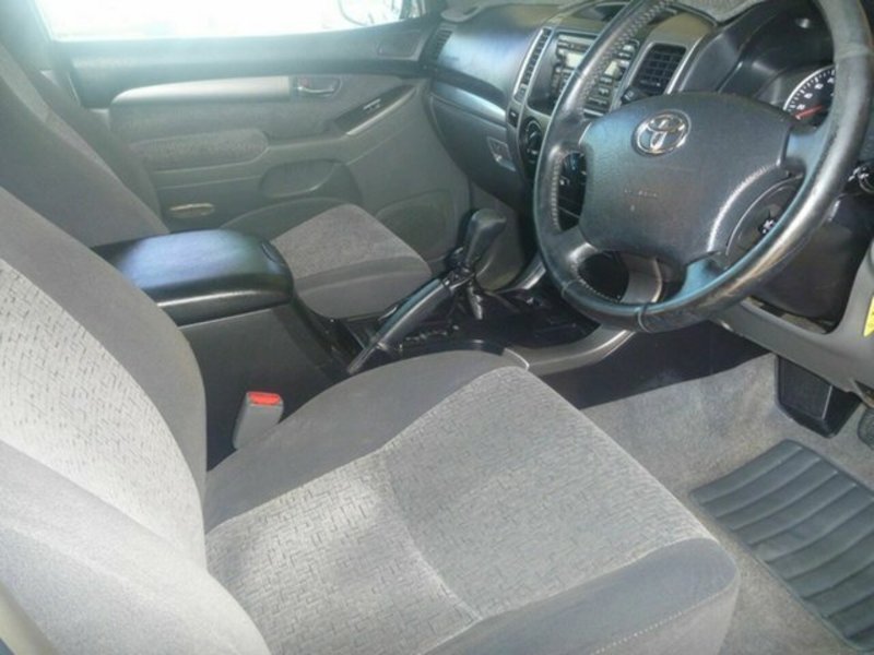 2004 TOYOTA LANDCRUISER PRADO GXL (4x4) GRJ120R