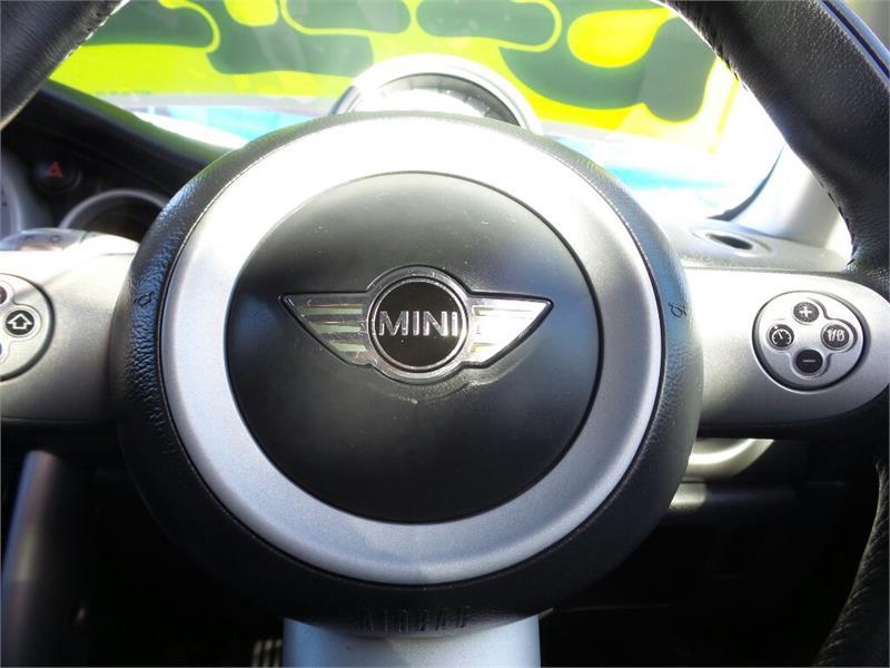2004 MINI Hatch Cooper S R53