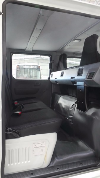 2017 FUSO Canter 515 Narrow Canter 515 Narrow Truck