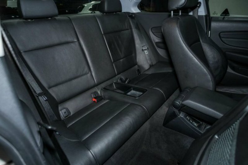 2012 BMW 1 20i E82 MY12