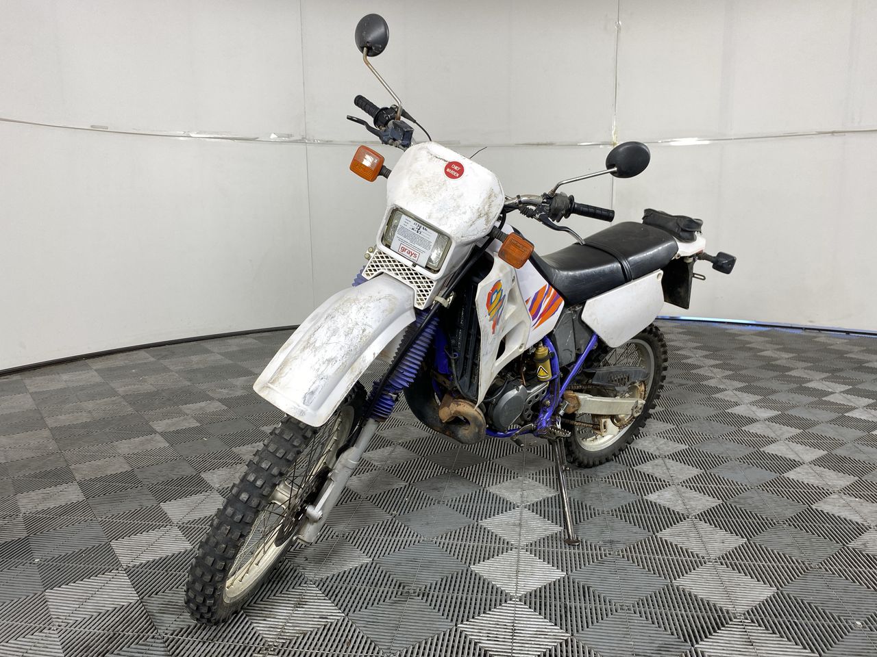 1996 YAMAHA DT200R MOTORBIKE