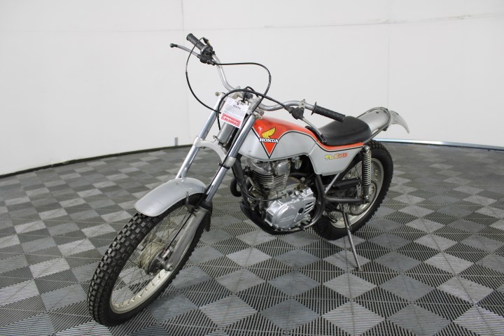 1975 HONDA TL250 MOTORBIKE
