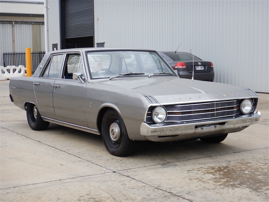 1969 CHRYSLER VALIANT VF REGAL SEDAN
