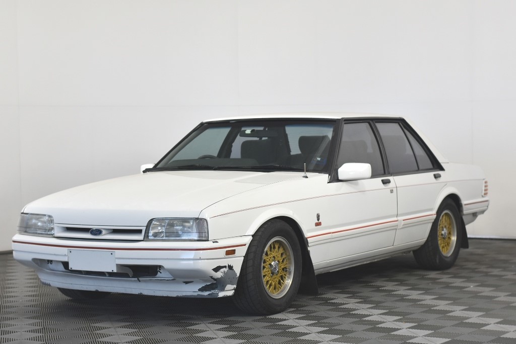 1987 FORD FALCON GHIA AUTOMATIC SEDAN
