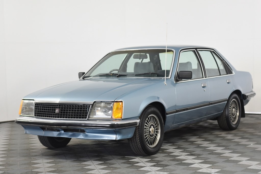 1980 HOLDEN COMMODORE SL/E AUTOMATIC SEDAN
