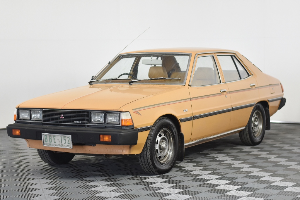1981 MITSUBISHI SIGMA GL AUTOMATIC SEDAN