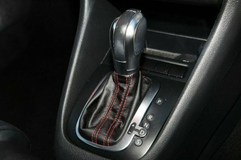 2012 VOLKSWAGEN GOLF GTi 1K MY12