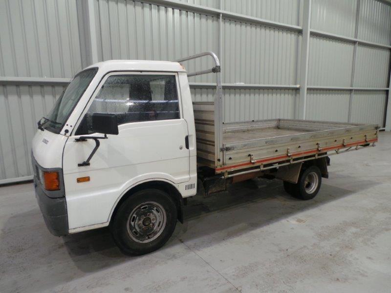 1998 MAZDA E2500