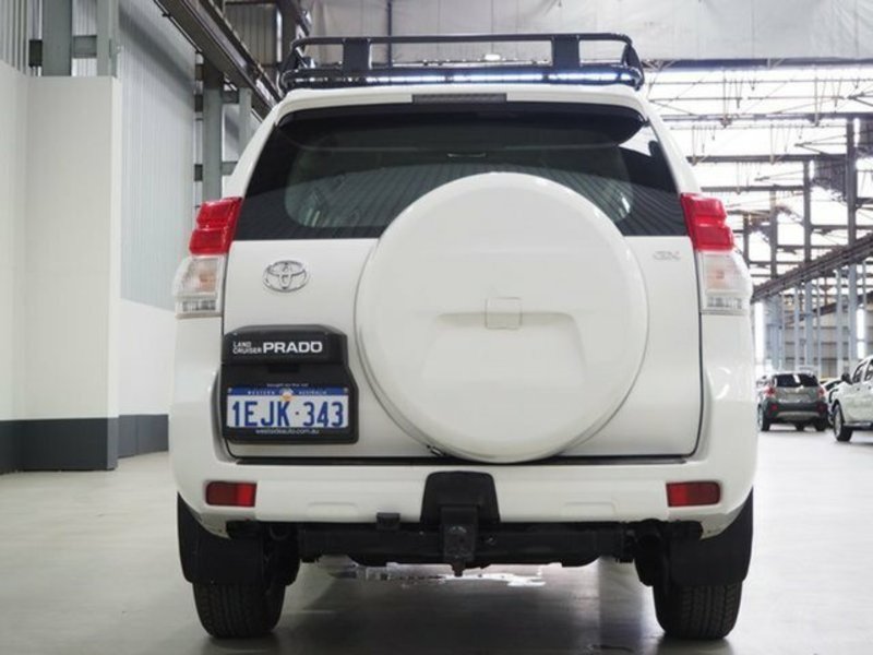 2011 TOYOTA LANDCRUISER PRADO GX (4x4) KDJ150R