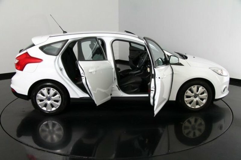 2015 FORD FOCUS AMBIENTE LW MK2 MY14