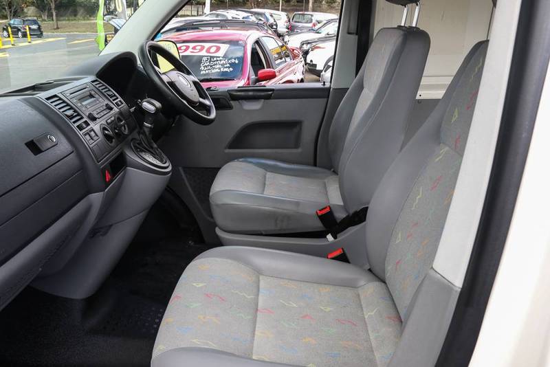 2009 VOLKSWAGEN TRANSPORTER (LWB) T5 MY08