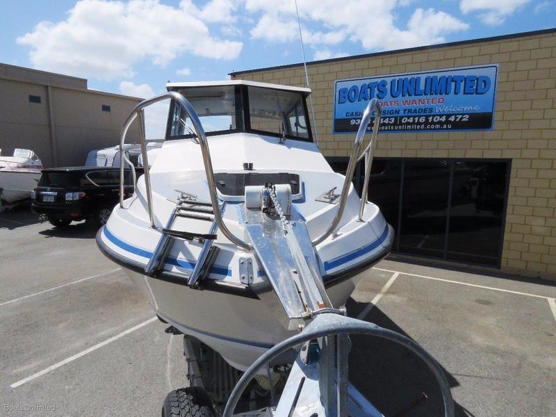 Nova 233 SPORTSCRUISER GREAT DECK, SUPER SOFT VDRY RIDE