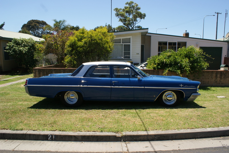 1963 PONTIAC LAURENTIAN