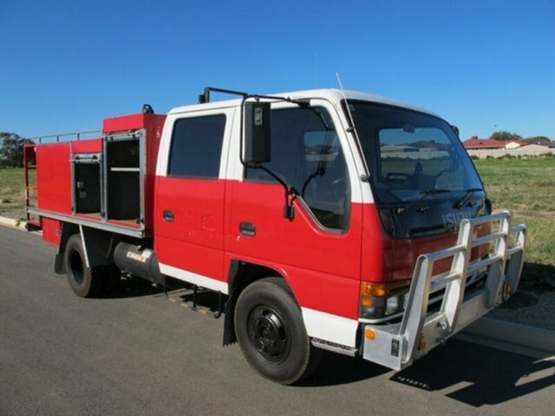 1994 ISUZU NPR300