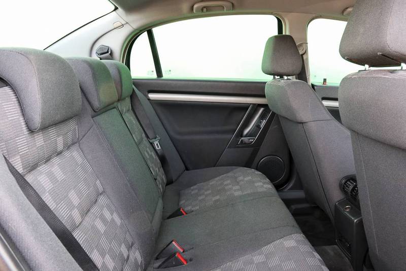 2005 HOLDEN VECTRA CD ZC MY05 UPGRADE