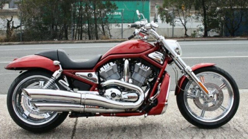 2005 HARLEY-DAVIDSON VRSCSE SCREAMIN` EAGLE V-ROD