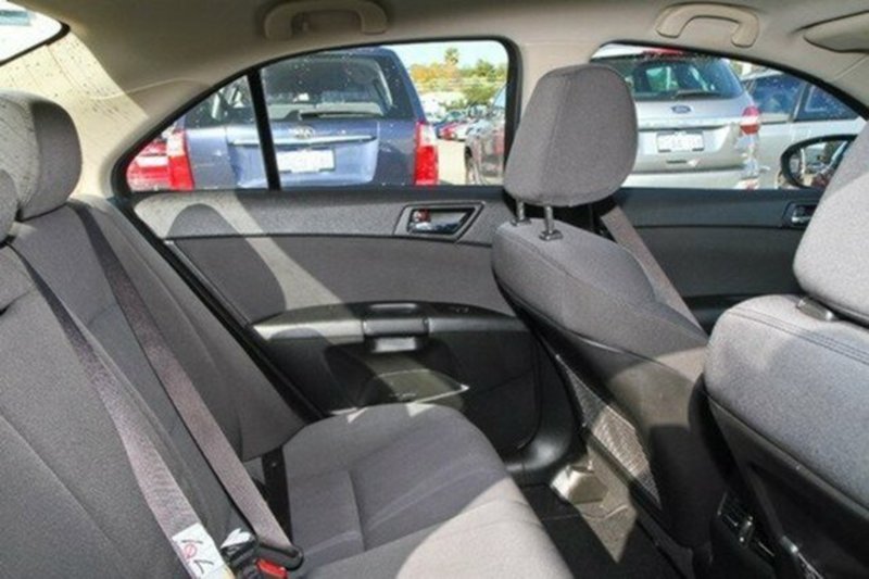 2010 SUZUKI KIZASHI XL FR