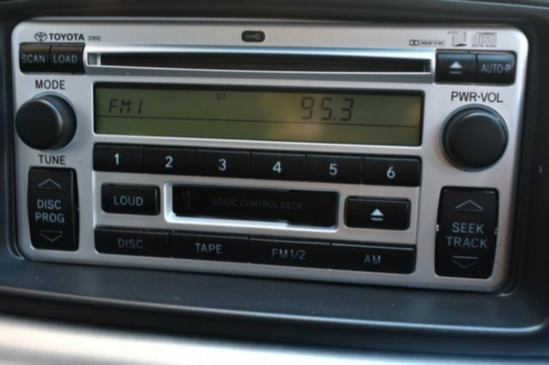 2004 TOYOTA COROLLA SPORTIVO ZZE123R
