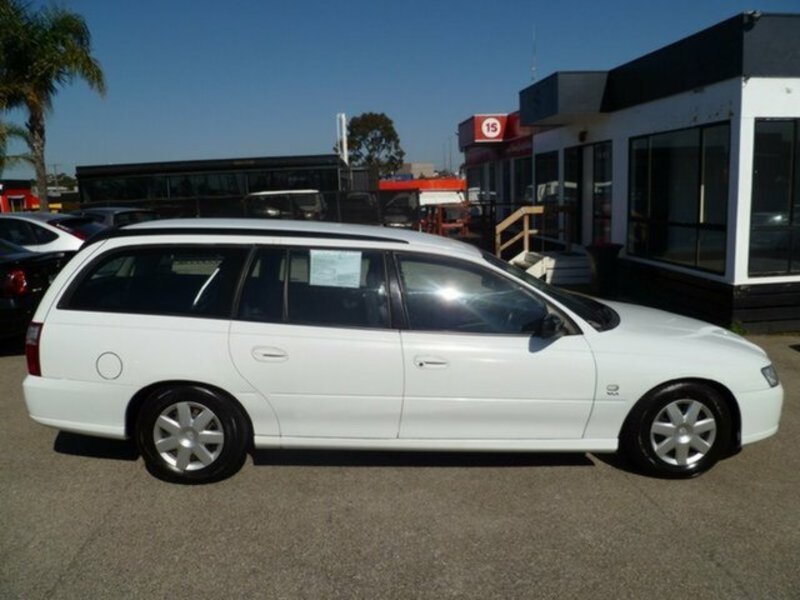 2006 HOLDEN COMMODORE EXECUTIVE VZ MY06