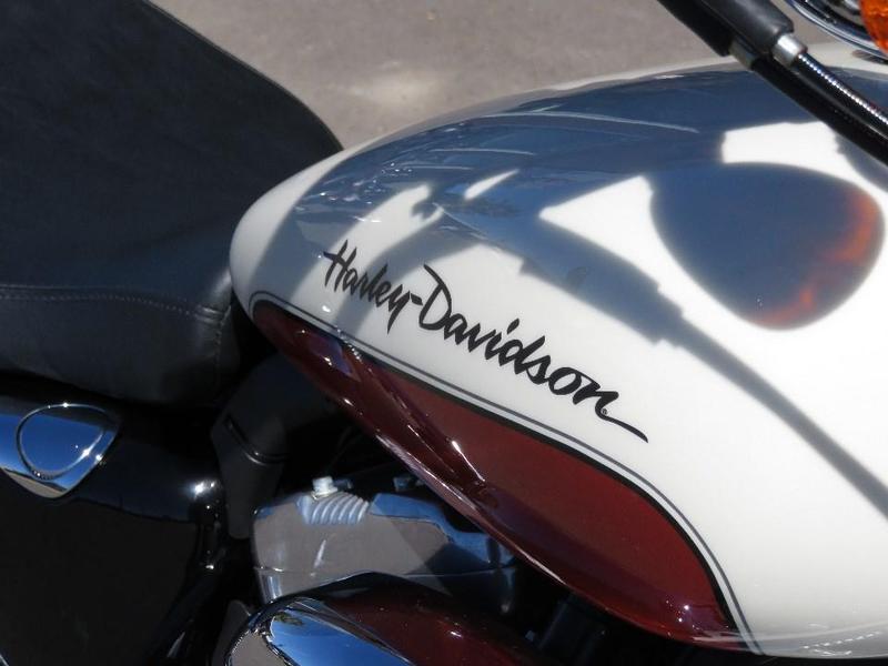 2011 HARLEY-DAVIDSON SUPERLOW 883 (XL883L)