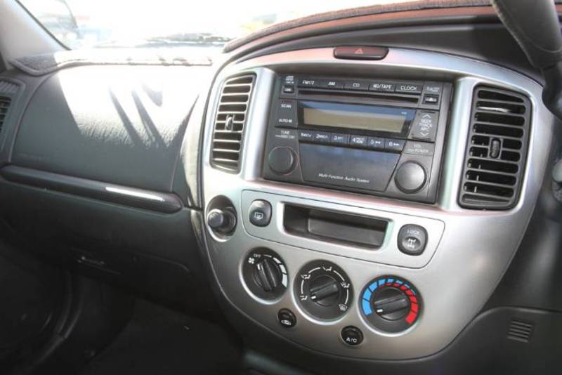 2003 MAZDA TRIBUTE CLASSIC