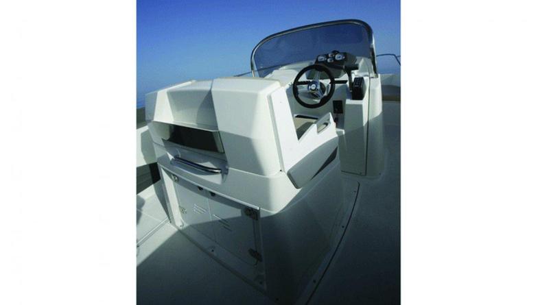 Karnic 2052 Sundeck