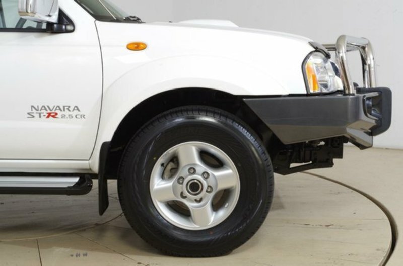 2013 NISSAN NAVARA ST-R D22 S5