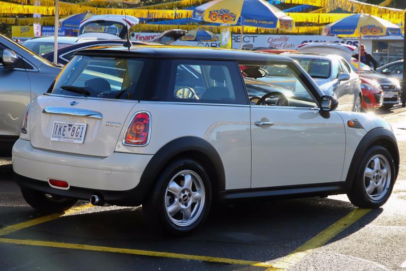 2007 MINI Hatch R56